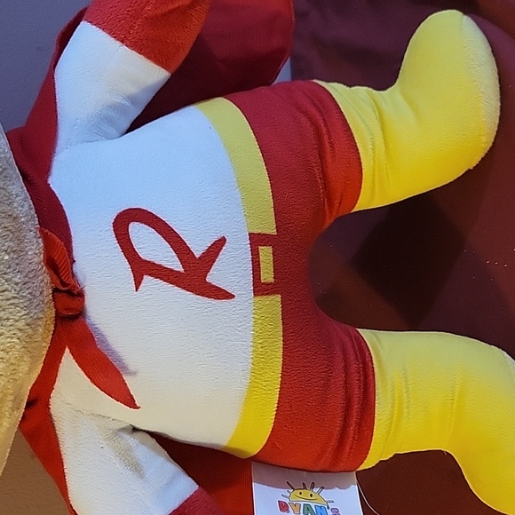 18" Ryan's World Plush Pillow Buddy Red Titan Boy Super Hero Stuffed Toy Gift - Picture 5 of 6
